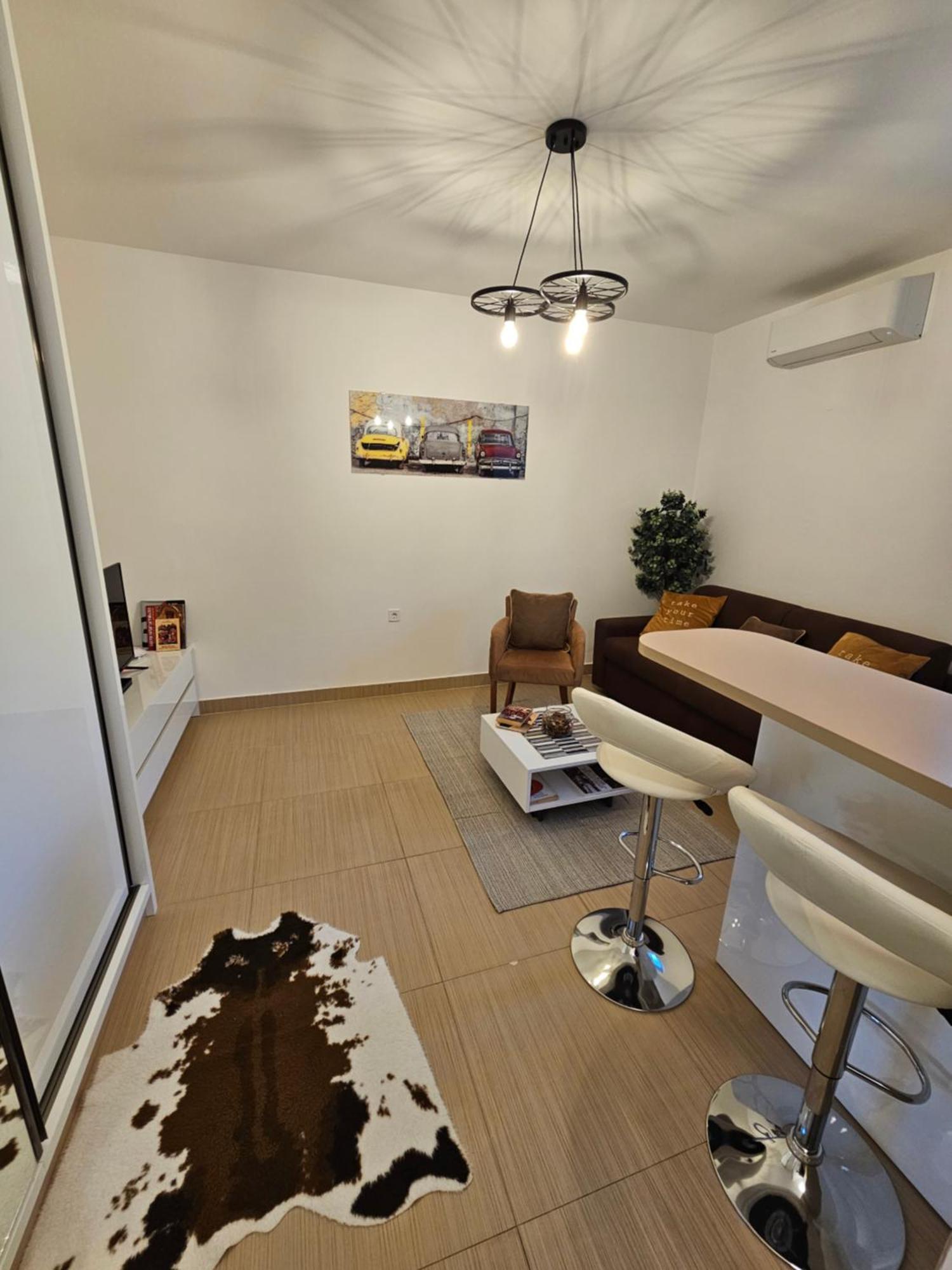 Boulevard Apartments Cattaro Esterno foto